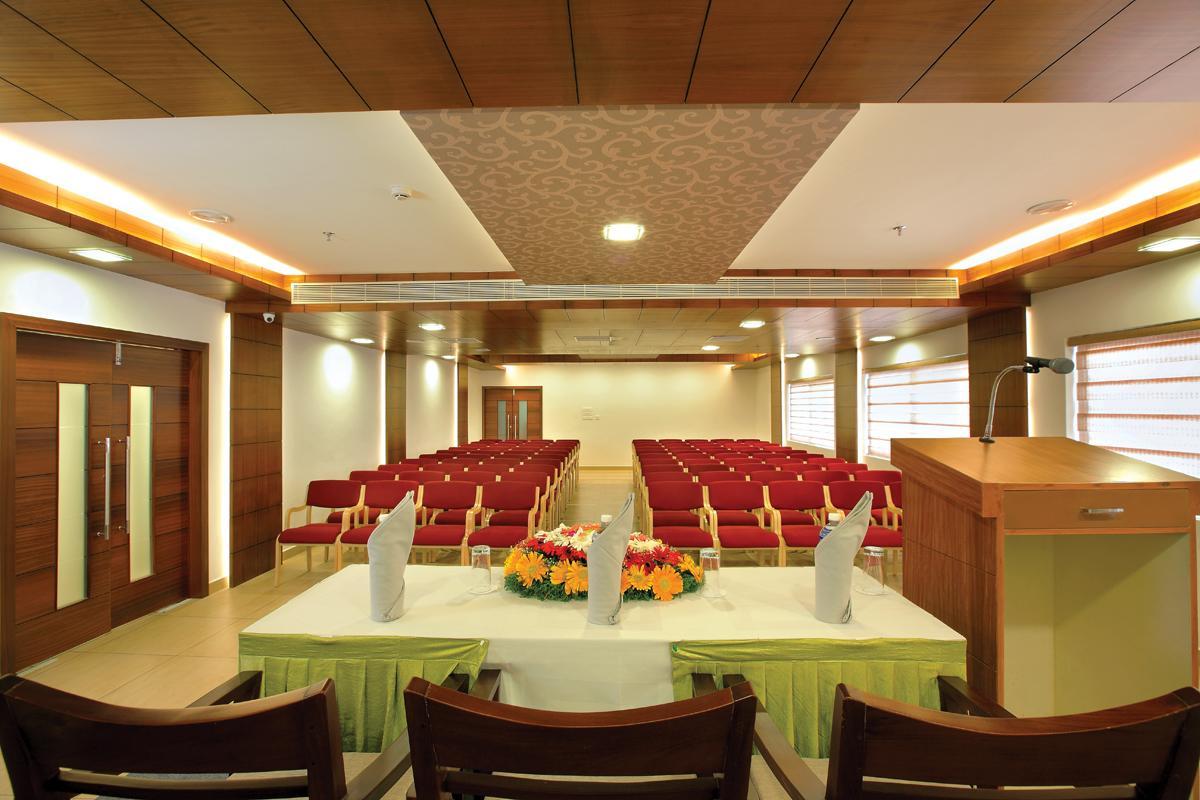 Hotel Aswathy Kodungallūr Dış mekan fotoğraf